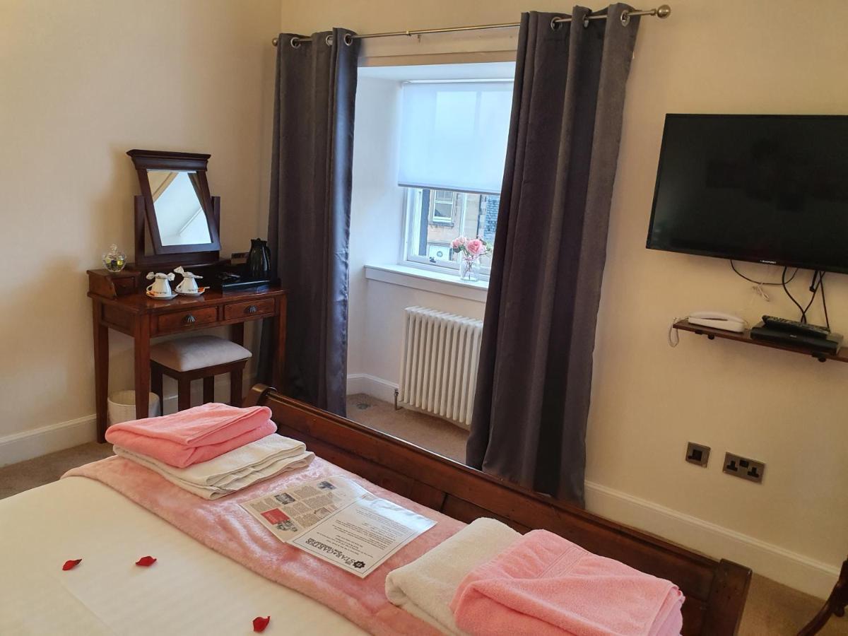 The Star And Garter Hotel 林利斯戈 外观 照片
